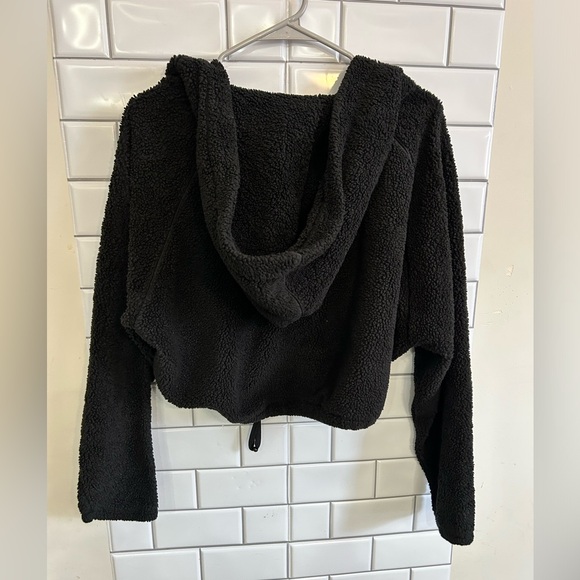 Urban Outfitters Black Teddy bear Short Sweater / Size XS - Picture 9 of 11